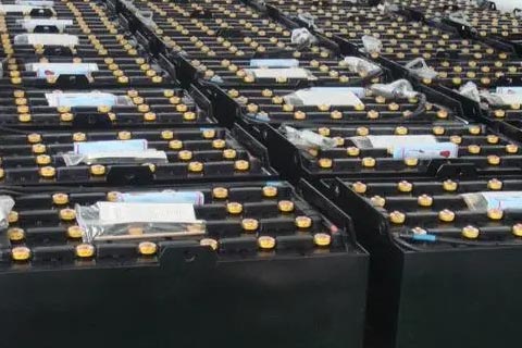 葫芦岛高价三元锂电池回收-上门回收叉车蓄电池-叉车蓄电池回收